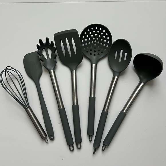 Other - Gray Kitchen Utensil Set